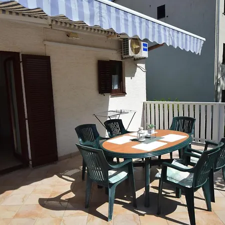 Lorela Apartmán