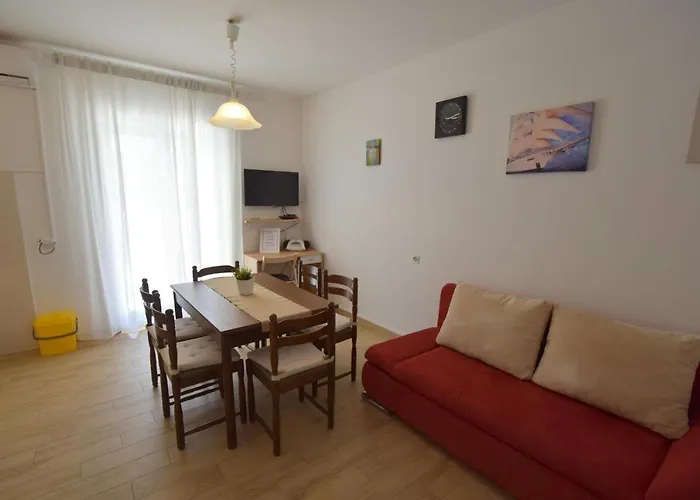Lorela Appartement Malinska